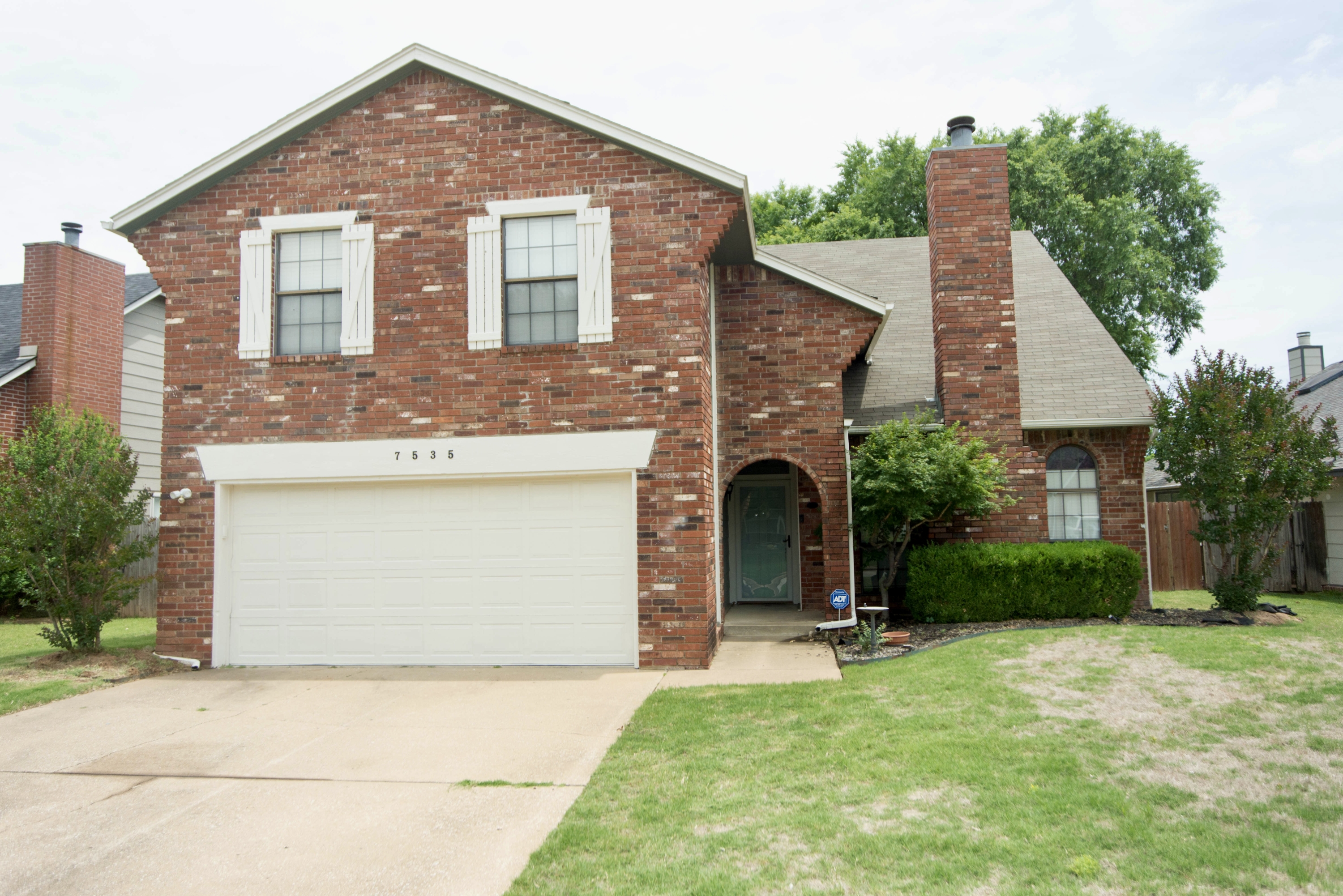Property main image